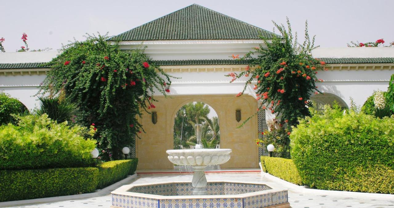 El Mouradi Palm Marina - Couple Et Famille Uniquement Hotel Port El Kantaoui Exterior foto