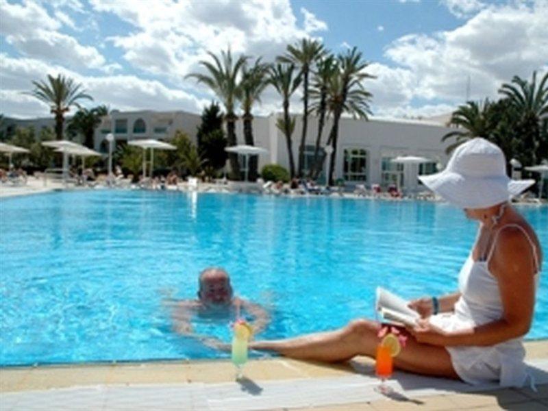 El Mouradi Palm Marina - Couple Et Famille Uniquement Hotel Port El Kantaoui Exterior foto